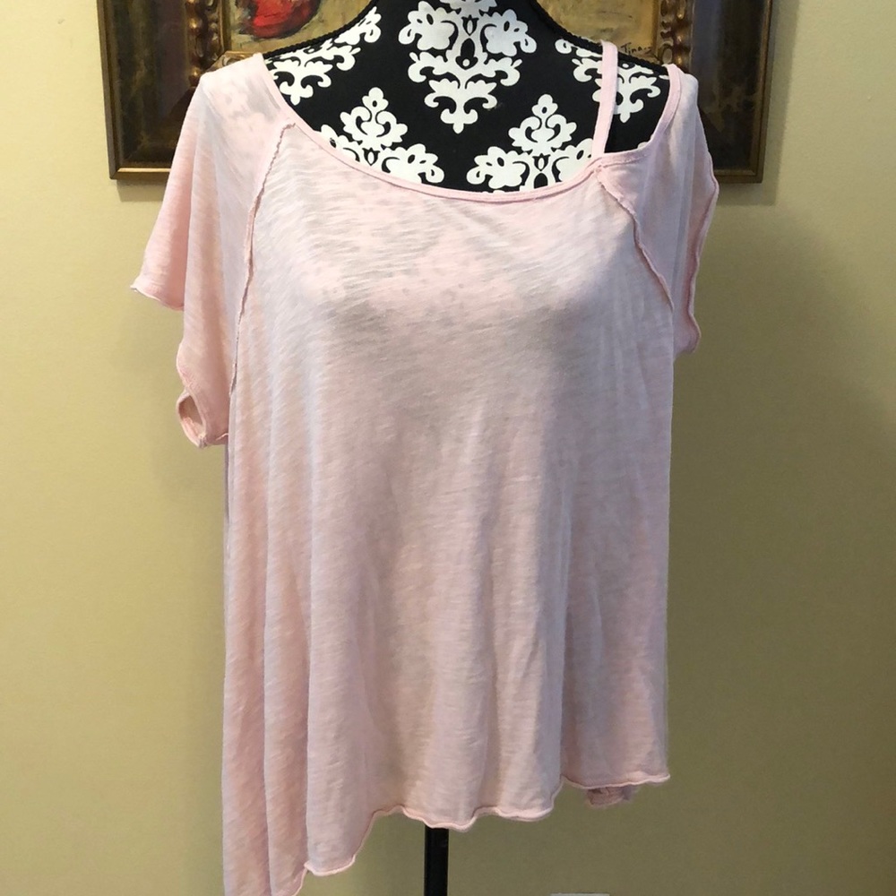 🌸We the Free lightweight 1 open shoulder symmetrical semi-sheer top
